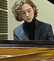 Concierto del pianista hispano-polaco Wiktor Gasior en Alcalá de Henares