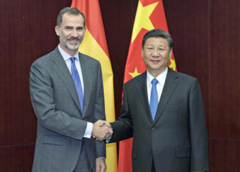 El presidente chino y el Rey Felipe VI hablan sobre cooperación en la Franja y Ruta