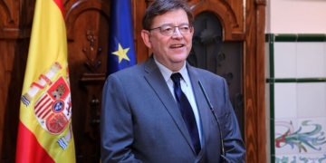 Ximo Puig, otro político que podría dirigir una embajada multilateral