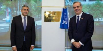 Zurab Pololikashvili y Luis Abinader, en la sede de la Organización Mundial del Turismo./ Fotos: OMT
