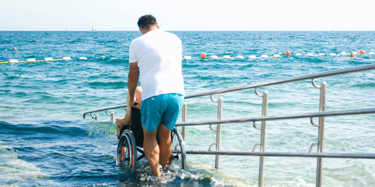 Con frecuencia los turistas con discapacidad se enfrentan a una serie de desafíos./ Foto: OMT