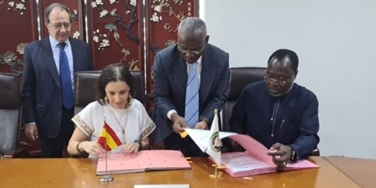 AECID y CEDEAO firman su primer MoU para proyectos de alimentación, energía y género