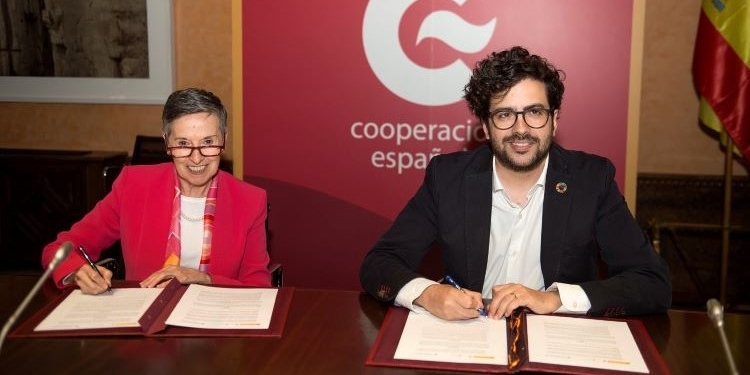 AECID firma un acuerdo con Transparencia Internacional para combatir la corrupción