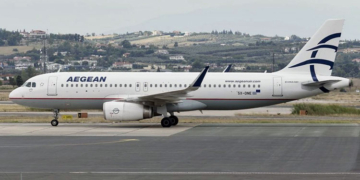 Un vuelo de Aegean Airlines repatrió ayer a 41 personas desde Atenas.