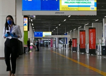 Prorrogadas las restricciones desde Brasil y Sudáfrica y las cuarentenas desde India