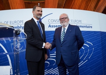 Agramunt mantiene su silencio y tomará una decisión la próxima semana