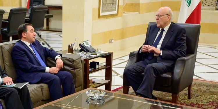 Albares asegura en Beirut que tiene la intención de visitar Israel “a la vez que Palestina”