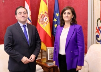 Albares anuncia una partida presupuestaria de 1,15 millones de euros para el Observatorio del Español