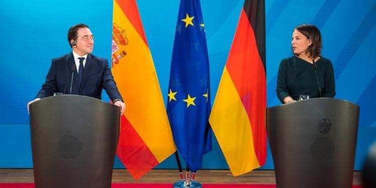 Albares y Baerbock reclaman “solidaridad” a “todos los Estados de la UE” en materia migratoria