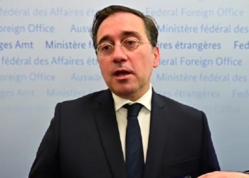 Albares sobre el plantón de Estrasburgo: “El PP no debe politizar la Presidencia española”