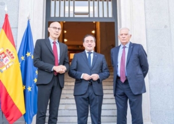 Borrell y Albares piden justicia para Ucrania en el 75 aniversario de la Declaración de DDHH