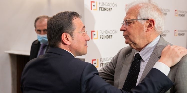 Borrell y Albares coinciden: España debe estar “a la altura” de los retos defensivos de la UE