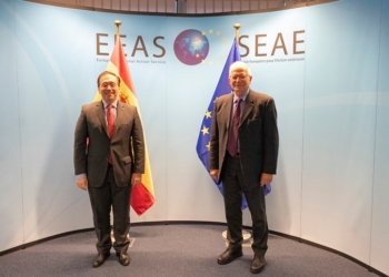 Borrell y Stoltenberg reciben a Albares en Bruselas y ofrecen el “diálogo” a Lavrov