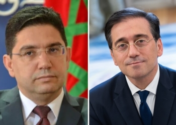 Albares se reunirá hoy por primera vez con Bourita en vísperas de la cumbre contra el Daesh