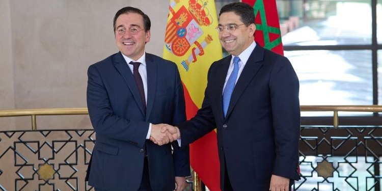 Albares asegura que “todo está listo” en Ceuta y Melilla, pero no le saca ninguna fecha a Bourita