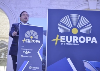 Albares anuncia en Alicante que el presupuesto para Casa Mediterráneo aumentará un 34%