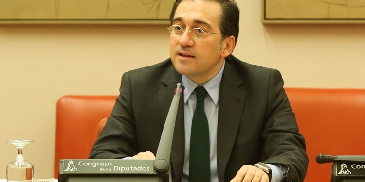 El ministro de Exteriores denuncia el “inaceptable uso de migrantes” por parte de Bielorrusia