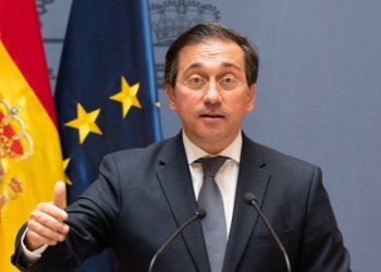 El Gobierno realiza gestiones para que Cuba libere a la corresponsal de ABC