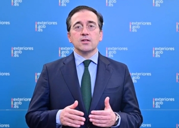 Albares apoya en la ONU una comisión de investigación sobre crímenes de guerra en Ucrania