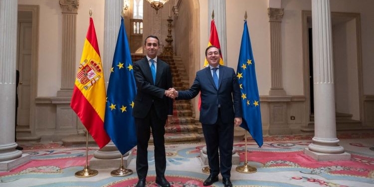 Albares y Di Maio abordan las relaciones con el Golfo Pérsico durante la Presidencia española