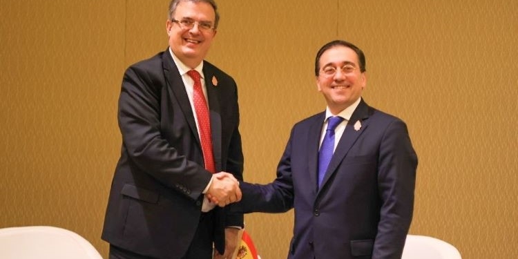 Albares mantiene un “excelente encuentro” con su homólogo mexicano en los márgenes del G20