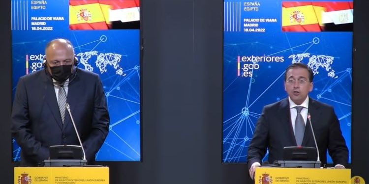 Albares: “España sigue siendo un país insustituible para el mercado gasístico europeo”