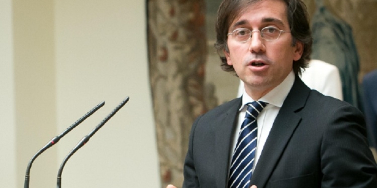 España y Alemania se adhieren al Foro de la Paz de París