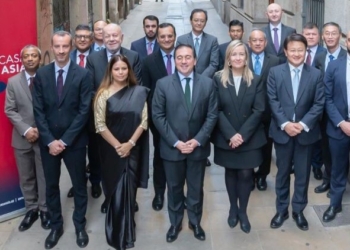 Albares aborda con los embajadores asiáticos el peso geopolítico “crucial” de la región Asia-Pacífico