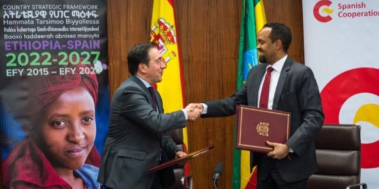 Albares firma en Etiopía el primer Marco de Asociación País de la nueva Ley de Cooperación