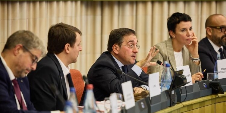 Albares afirma que la Cumbre UE-CELAC permitió “desbloquear” las negociaciones con Mercosur