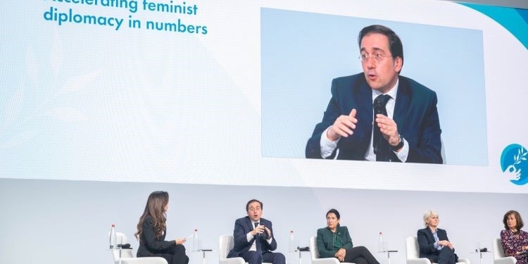 Albares destaca la política exterior feminista como una “seña de identidad de España”