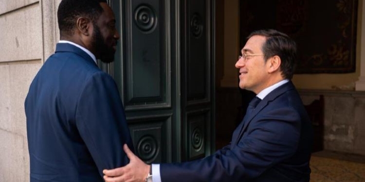 España y Gambia acuerdan consultas políticas y refuerzan la cooperación en seguridad