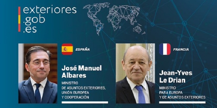Albares traslada a Le Drian la “solidaridad de España” por la expulsión del embajador francés en Mali