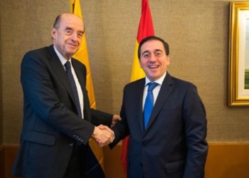 España será país acompañante, y no anfitrión, en las conversaciones de Colombia con ELN