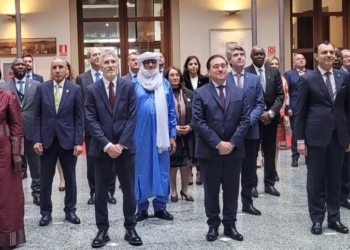 Albares pide “responsabilidad de todos” para “una migración ordenada, previsible y segura”