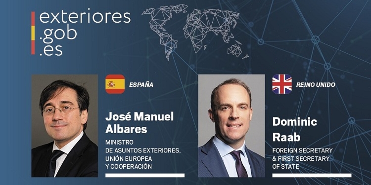 Albares se entrevista con Raab mientras Londres retira a Baleares de la lista de destinos seguros