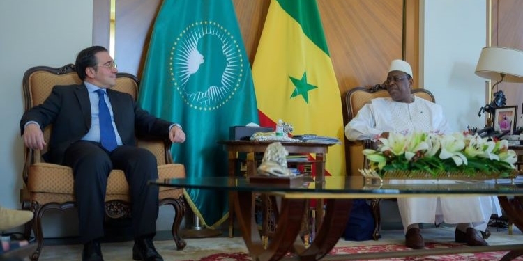 Albares aborda en Senegal y Mauritania el aumento de la presión migratoria en Canarias