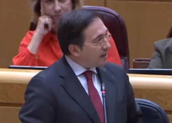 Albares: la UE no debe dar “ni un paso atrás” en las negociaciones con Londres