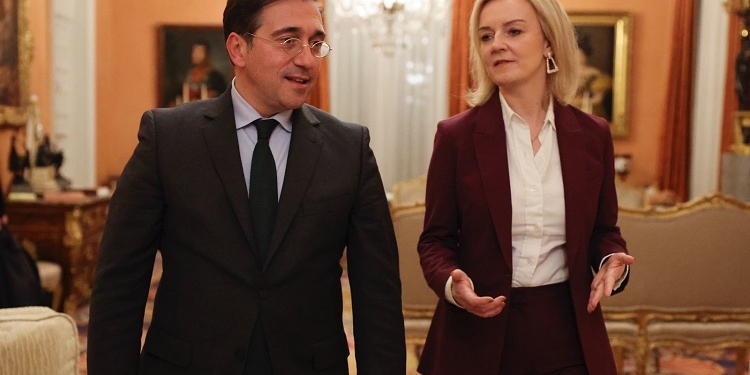 Albares y Truss esperan un acuerdo UE-Londres sobre Gibraltar en el primer trimestre de 2022