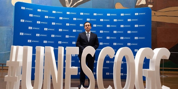 Albares asiste a la Conferencia de la UNESCO en la víspera del 75 aniversario