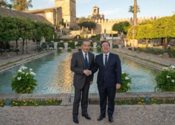 Wang Yi agradece el apoyo de España a la política de “una sola China”