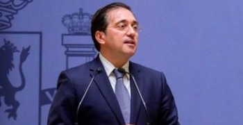 Albares afirma que no negoció con Marruecos para aplicar el acuerdo de devolución de menores