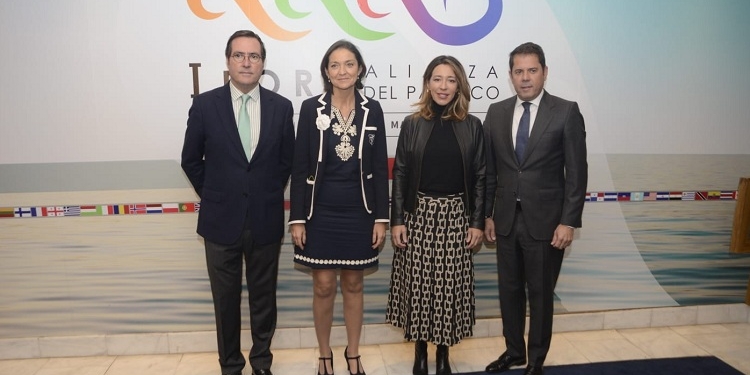 España presenta su política sobre pymes como un ejemplo para la Alianza del Pacífico