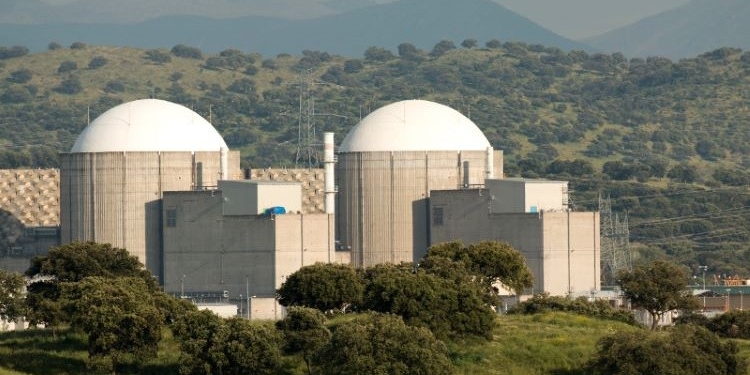 España sigue recibiendo uranio ruso a través de países como EEUU, Reino Unido o Alemania