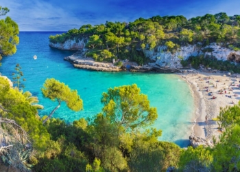 La OMT y Alpitour promoverán la innovación, la educación y la sostenibilidad en el turismo