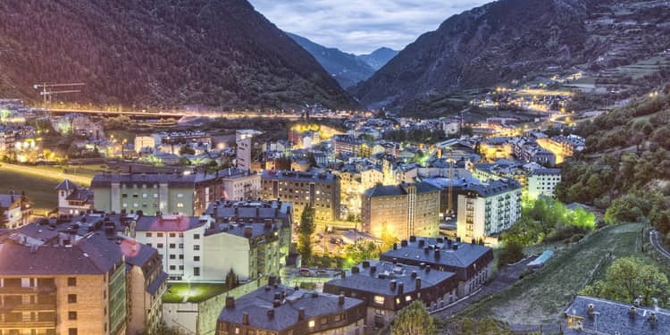 Conoce la particular forma de gobierno de Andorra y cómo funciona la nación
