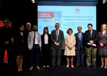 El español empieza a competir con el inglés incluso en su propio terreno