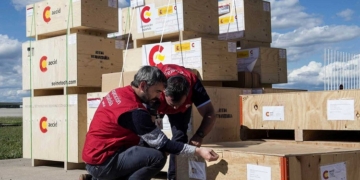 España redujo su ayuda al desarrollo cinco veces más que el resto de la OCDE