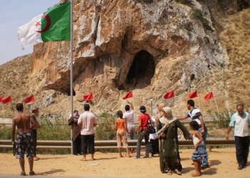 Elcano teme un conflicto armado Argelia-Marruecos “con implicación del Polisario”