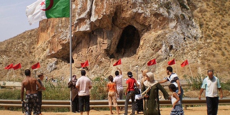 Elcano teme un conflicto armado Argelia-Marruecos “con implicación del Polisario”